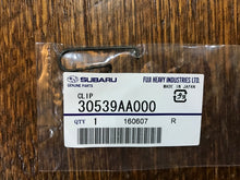 Clutch release bearing clip 30539AA000