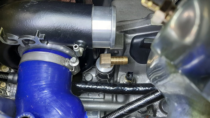 GIR Crankcase Breather Port Adapter