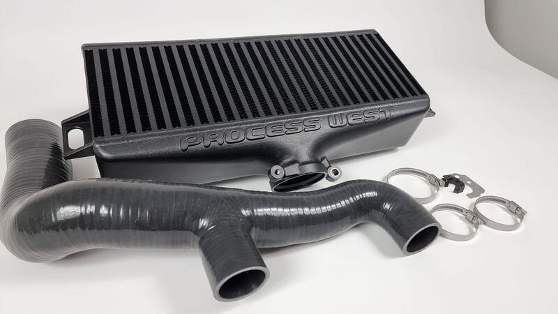 2022+ WRX top mounted intercooler kit black