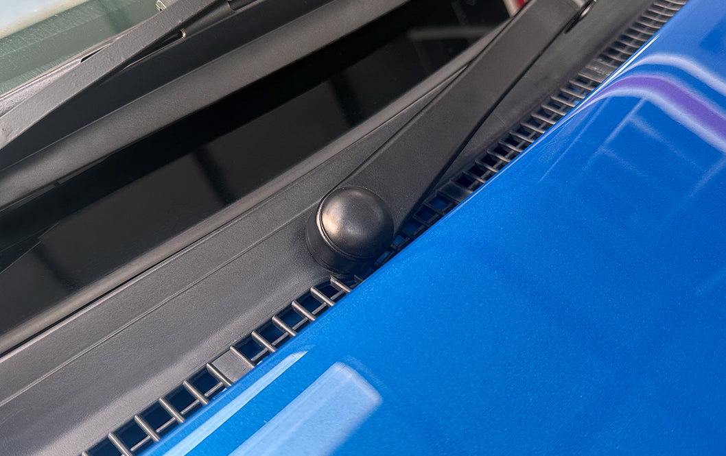 Subaru Impreza GC8 / GF8 Wiper Arm Nut Cover
